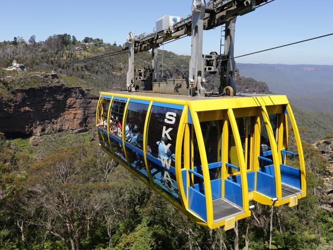 The Skyway at Scenic World, Katoomba.All day job in the Blue Mountains for Best Weekend on how the mountains are back in business for tourists are the fires. Photo: Bob Barker.