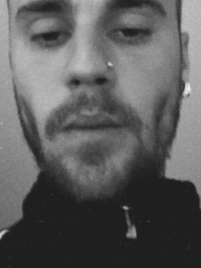 Justin Bieber took to Instagram to share a cryptic message about friendships.
