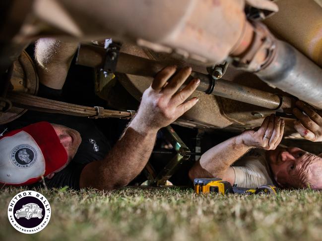 Day 5: Mitchell to Barcaldine — With only two days left, everyone’s desperate to make the finish line. Photo: BOX RALLIES
