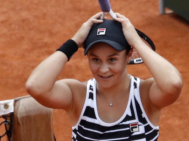 Australia's Ashleigh Barty celebrates winning her women's final match of the French Open tennis tournament against Marketa Vondrousova of the Czech Republic in two sets 6-1, 6-3, at the Roland Garros stadium in Paris, Saturday, June 8, 2019. (AP Photo/Christophe Ena)