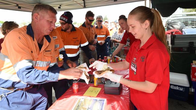 The Bunnings sausage sizzle constitutes weekend lunch for many Aussies.