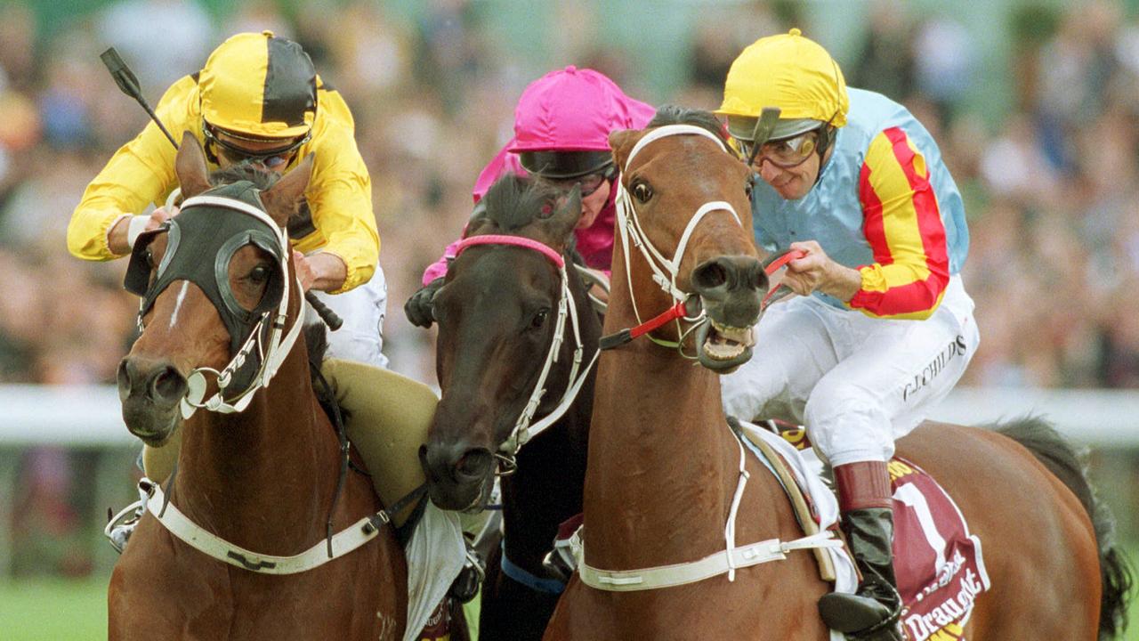 Horseracing - racehorse 'Sunline' ridden by jockey Greg Childs, 'Viscount' ridden by Kerrin McEvoy and racehorse 'Northerly' ridden by Damien Oliver at the Moonee Valley Races   Carlton Draught Cox Plate 27 Oct 2001.