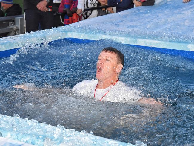 Damien Hardwick in the ice. Picture: Jason Edwards