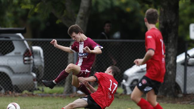 Connor Mather (right) of Redlands United. (AAP Image/Regi Varghese)