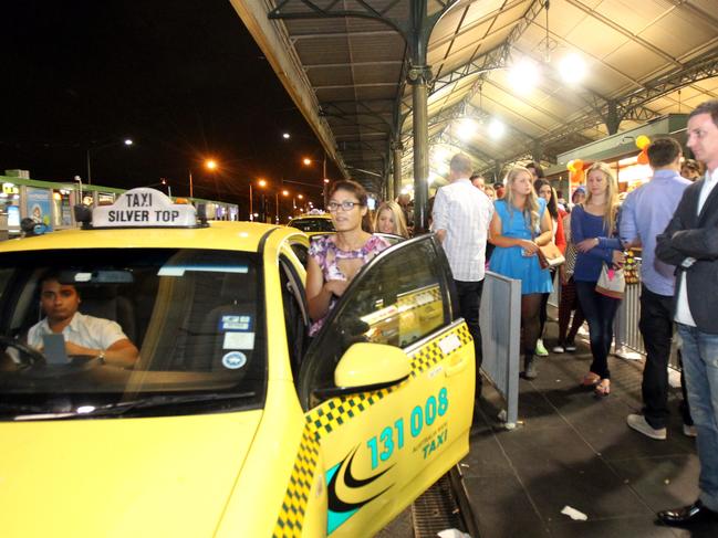 New years eve, Taxi rank at Flinders Street station, people were queing for up to 50 minutes, at 3.45 am Picture: Glenn Daniels