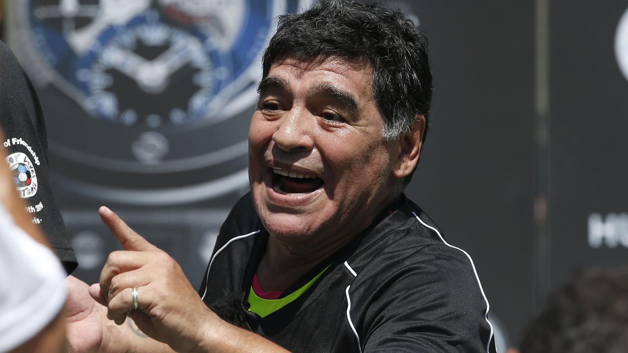 Maradona doctors on trial for his ‘murder’