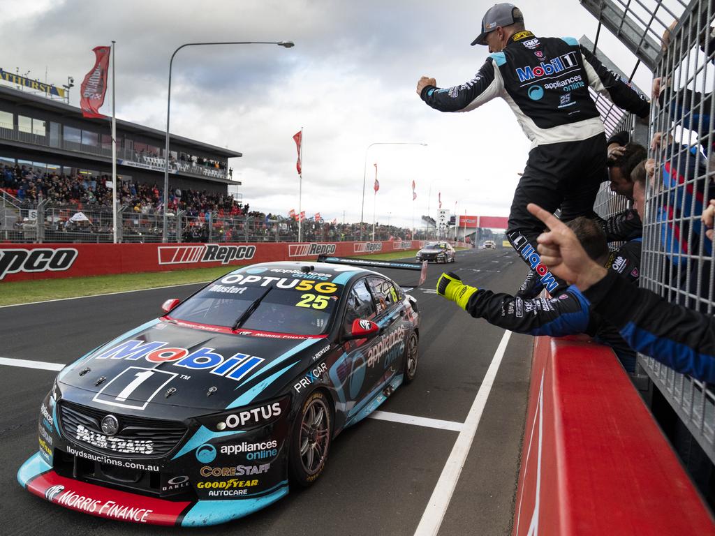 Bathurst 1000 starting grid 2022, Holden, Ford, Brock trophy, weather