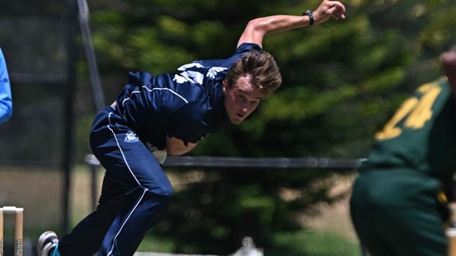 Premier Cricket: Carlton’s Xavier Crone sends one down. Picture: Andy Brownbill