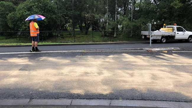 Traffic was diverted through the Southern Cross University campus after Industry Drive and Cynthia Wilson Drive, East Lismore, were two of the road closed after multipe oil spills on Wednesday March 17, 2021. Photo: Alison Paterson