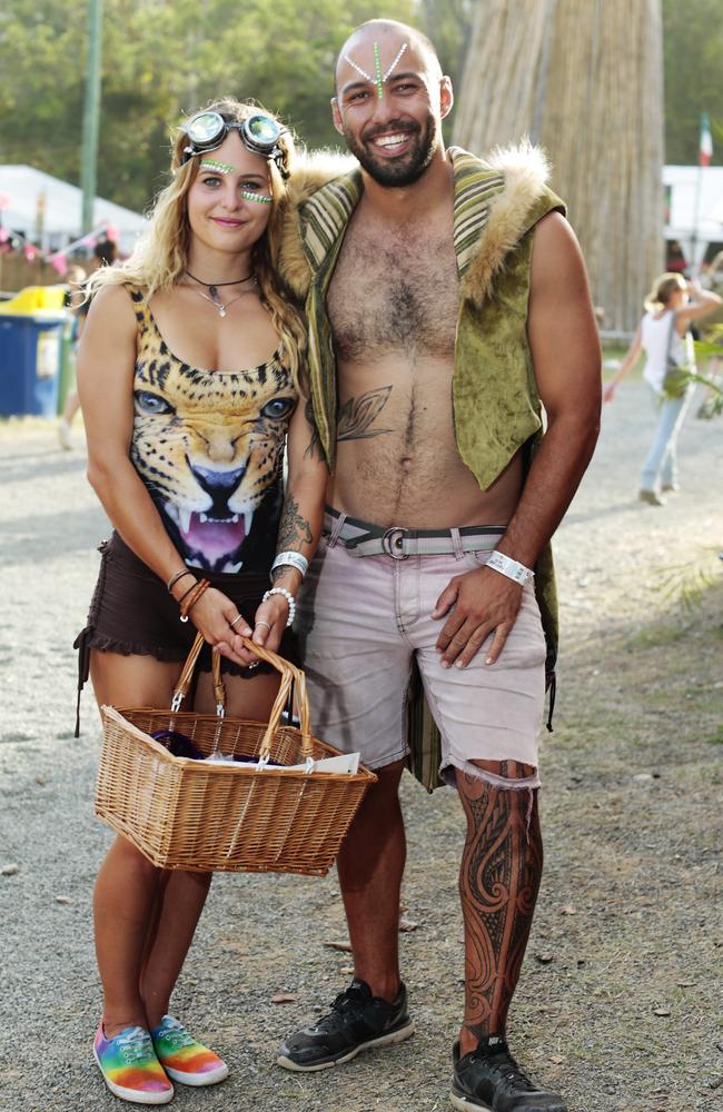 Michaela Rahn and Russ Demuth from Mooloolaba, Woodford Folk Festival 2016.