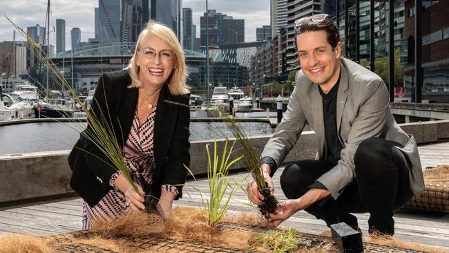 Lord Mayor Sally Capp loves posing for media photos. Meanwhile Melburnians are waiting for the CBD to be cleaned up. Picture: David Geraghty