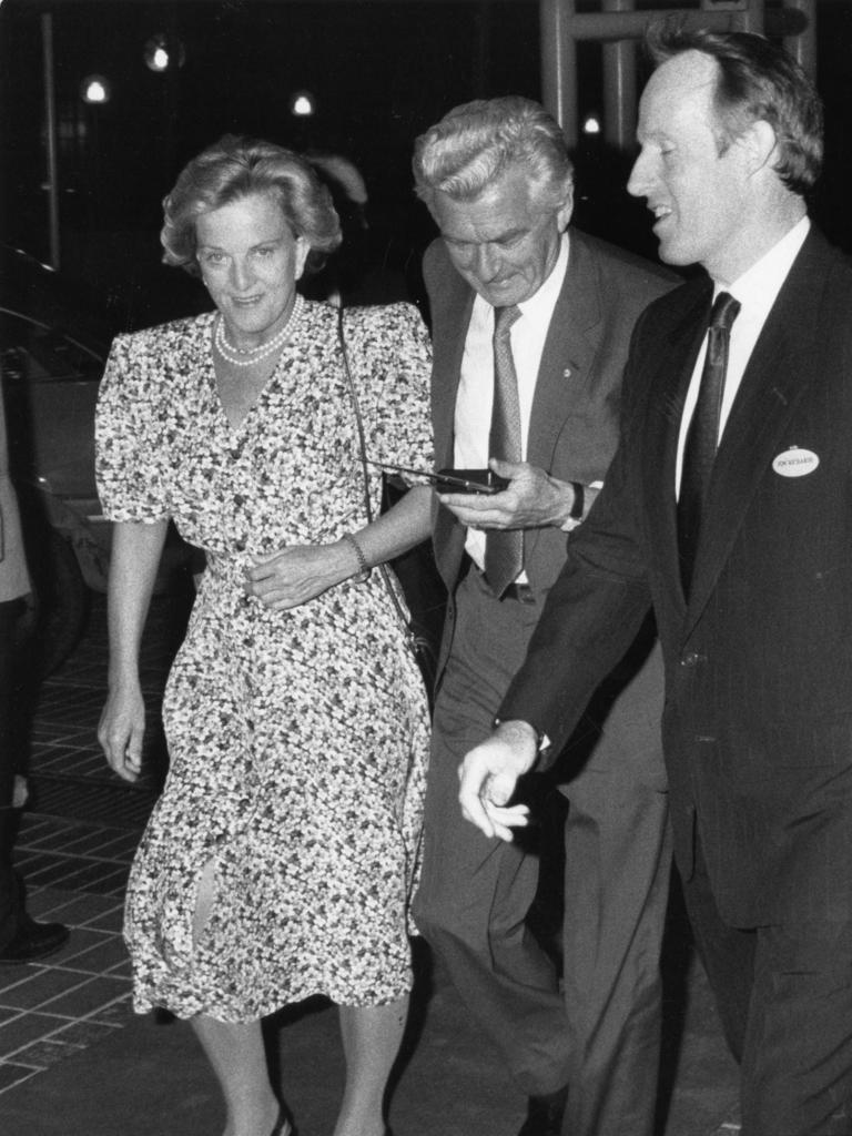 Bob and Hazel Hawke arriving at the Hyatt Regency Hotel in Adelaide in 1990 with a hand-held television set.