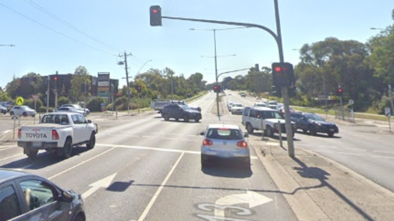 Rowville mechanic hits pedestrian while trying to dodge traffic