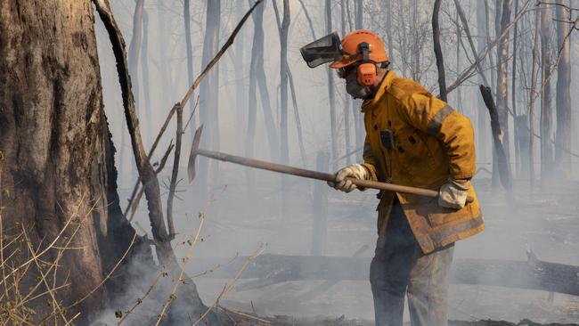 The council and the QFES will run controlled burns north of Toowoomba this week.