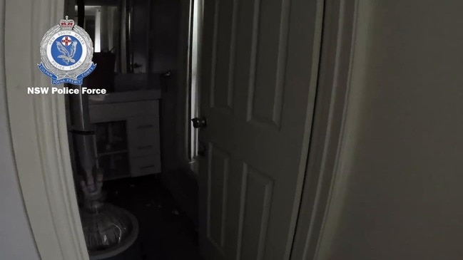 RAW: Clandestine laboratory uncovered - Stanhope Gardens