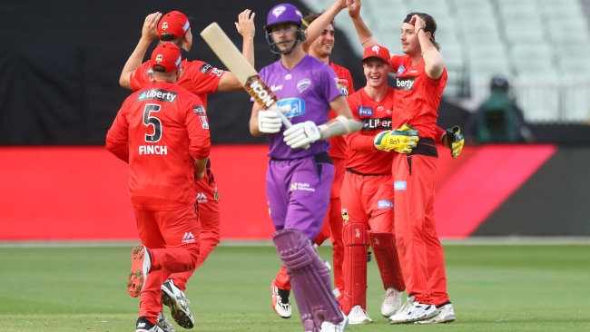 MELBOURNE, AUSTRALIA - JANUARY 26: Zak Evans of the Renegades celebrates after dismissing Riley Meredith of the Hurricanes during the Big Bash League match between the Melbourne Renegades and Hobart Hurricanes at Melbourne Cricket Ground, on January 26, 2021, in Melbourne, Australia. (Photo by Mike Owen/Getty Images)