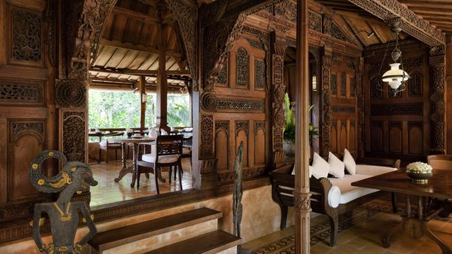 Tips are increasingly expected at high-end resorts and restaurants on Bali.