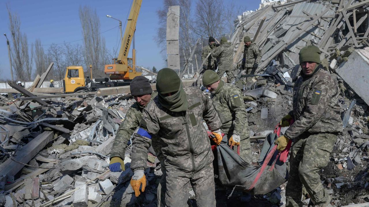 Ukraine Russia war live updates: Bodies piled up in street as Russian ...