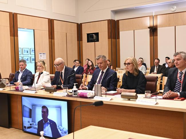 CANBERRA, AUSTRALIA, NewsWire Photos. FEBRUARY 23, 2024: Executives from Free TV Australia, Seven West Media,  Nine Entertainment and Paramount (Ten) appear before a Public Hearing of The Communications Legislation Amendment (Prominence and Anti-siphoning) Bill at Parliament House in Canberra. Picture: NCA NewsWire / Martin Ollman