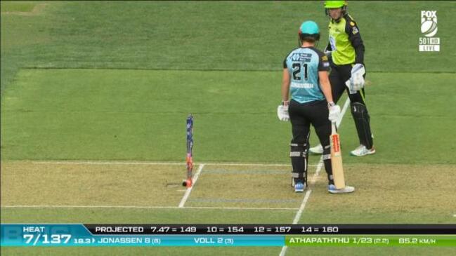 'Bails of lead!': How was this not out?!