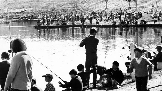 Schools held fishing contests and swimming carnivals in Edwardes Lake before swimming was banned. Picture: Supplied