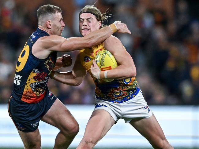 Harley Reid fends off Rory Laird. Picture: Mark Brake/Getty Images