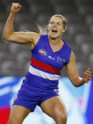 Katie Brennan kicks a goal. Picture: Michael Klein