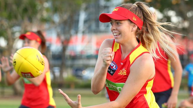 Kalinda Howarth handballs during a training session. SUPPLIED