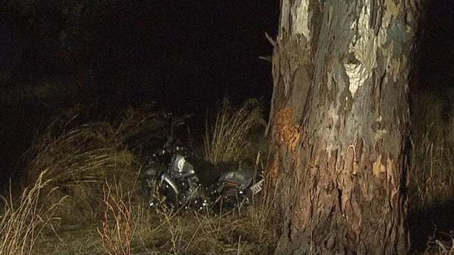 The crash scene at Vine Vale, near Tanunda in the Barossa Valley. Picture: 7NEWS