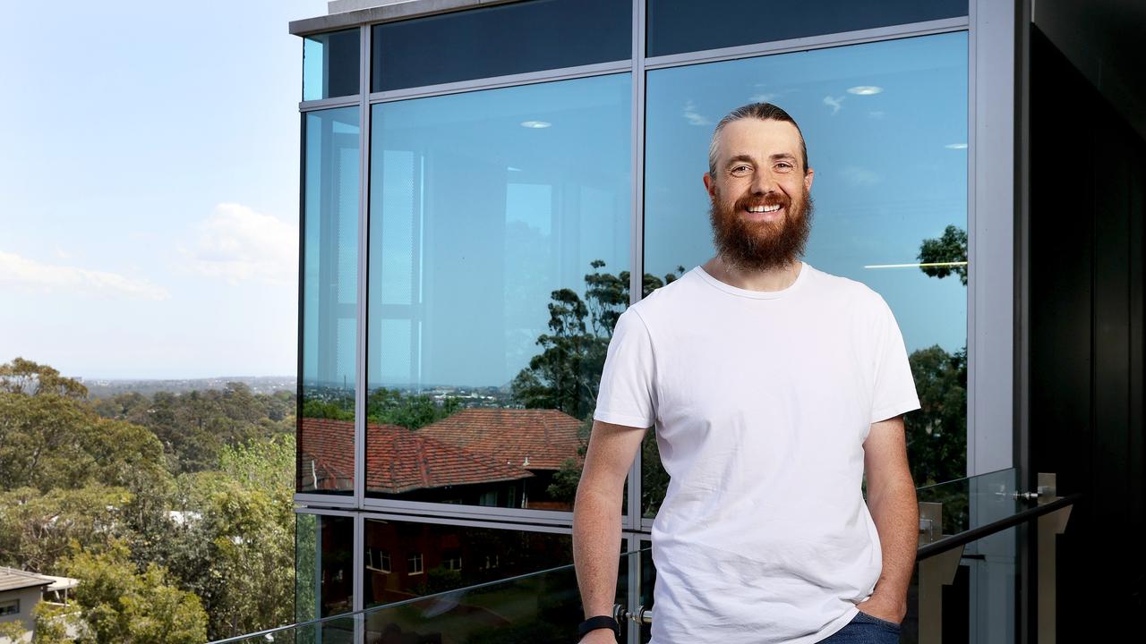 Mike Cannon Brookes remains a believer in takeover bid for AGL