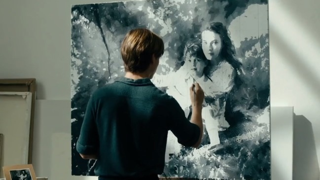 Trailer: Never Look Away