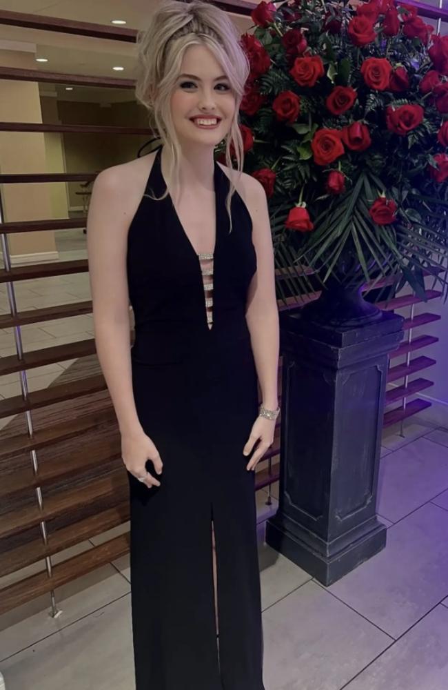 Anna Nicole Smith’s daughter, Dannielynn Birkhead, honoured her late mother by wearing her dress to the annual Barnstable Brown Gala on Friday night.