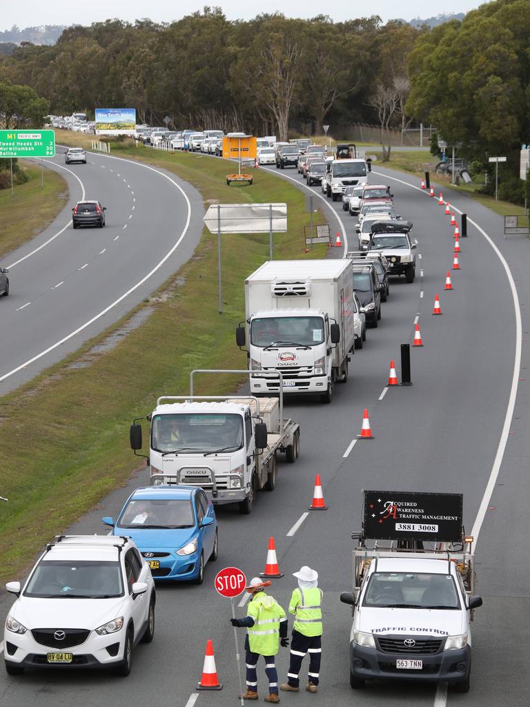 The hard border and long Queues return to the Qld NSW border on the Gold Coast. Long Queues on the Gold Coast highway at Coolangatta. Picture: Glenn Hampson.