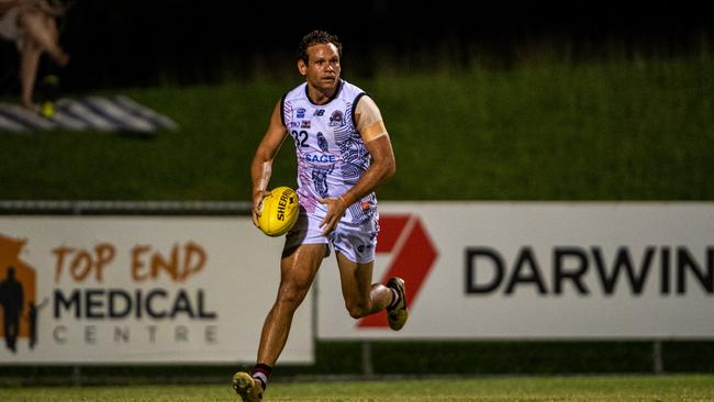 Steven Motlop on the run for Southern Districts in the 2024-25 NTFL season. Picture: Pema Tamang Pakhrin