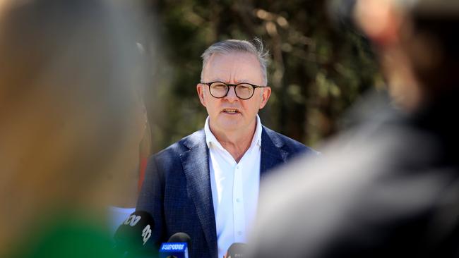 Anthony Albanese praised Allan Border as a ‘great Australian’. Picture: Scott Powick/NCA NewsWire