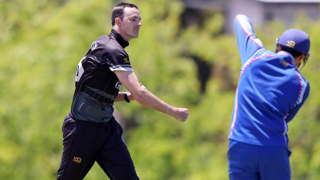 Louis Cameron claims the wicket of Raza Rizwan. Picture: George Sal