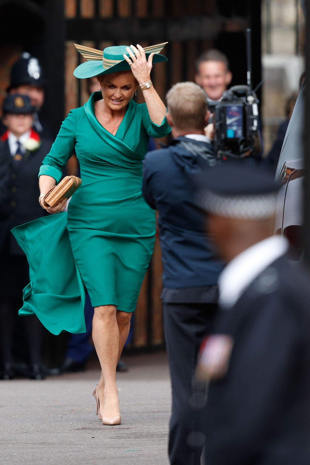 Sarah Ferguson chooses an emerald green dress for Princess Eugenie s royal wedding Vogue Australia