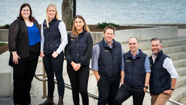 The Echelon Property Group team at the Wynnum Wading Pool.