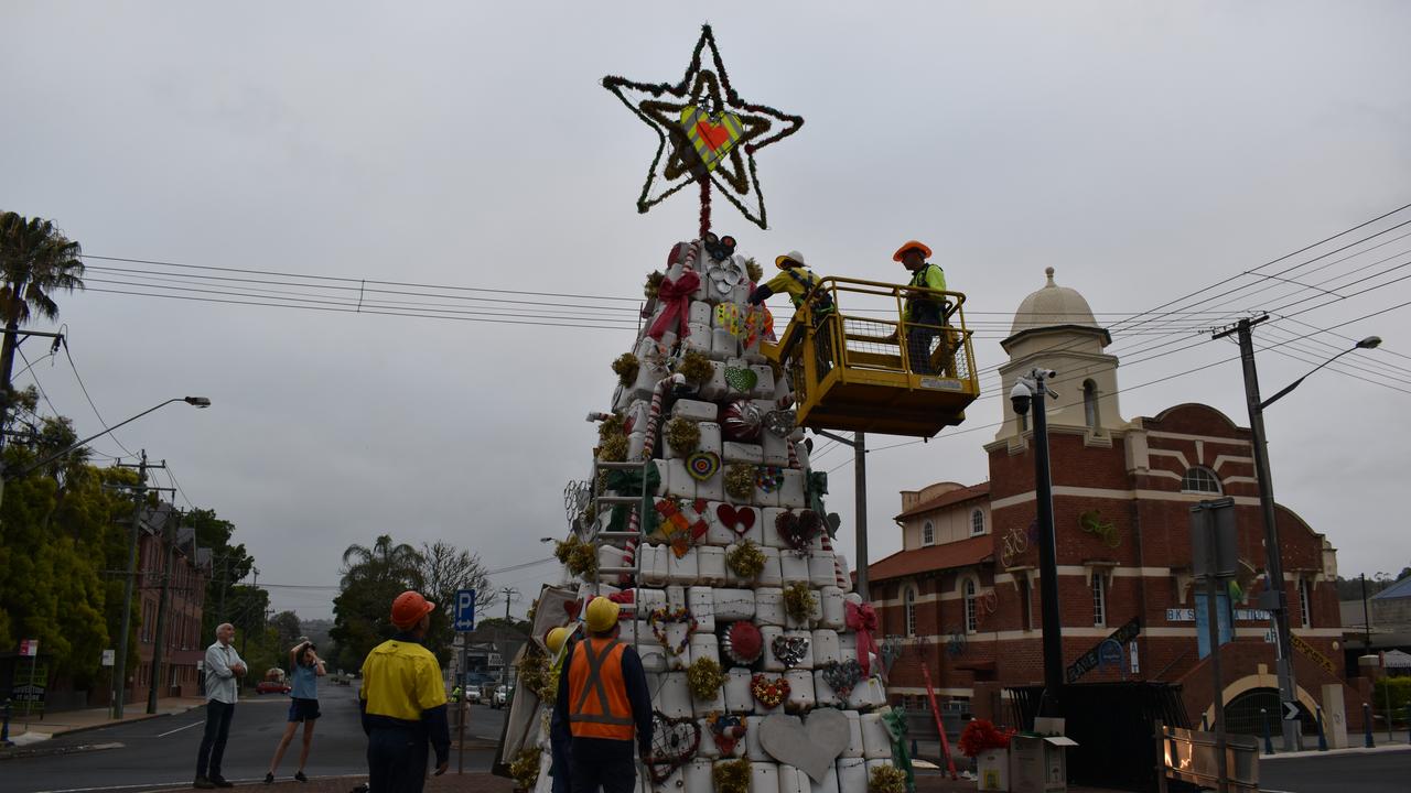 Photos of the 2020 Lismore Christmas Tree