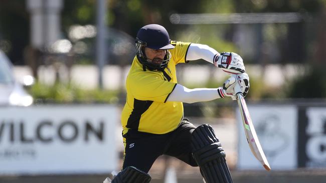 Sunshine United batsman Vijay Jassi. Picture: Stuart Milligan