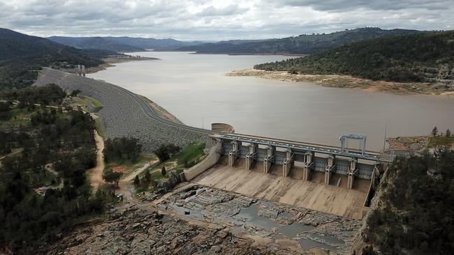 A project to raise the Wyangala Dam wall by 10 metres will cost $695m. Picture: Jonathan Ng