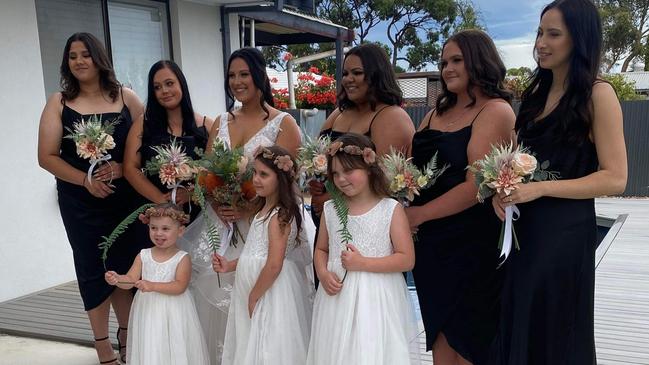 Tahlia’s bridesmaids wore dresses that cost less than $20 each. Photographers: Colleen Strangways and Reece McArdle