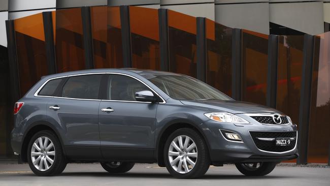 CX-9: Front-wheel drive version from 2011.