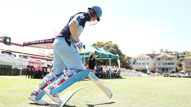 Steve Smith on his way out to bat for Sutherland. (Photo by Mark Metcalfe/Getty Images)