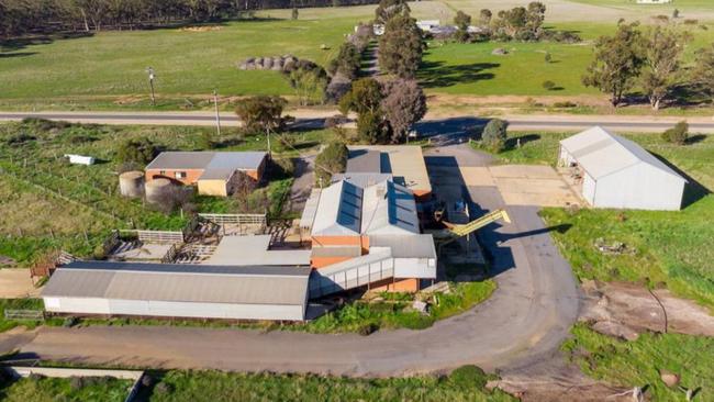 The site of a proposed kangaroo meat facility at Dunolly-Inglewood Rd, Inglewood. Picture: Contributed.