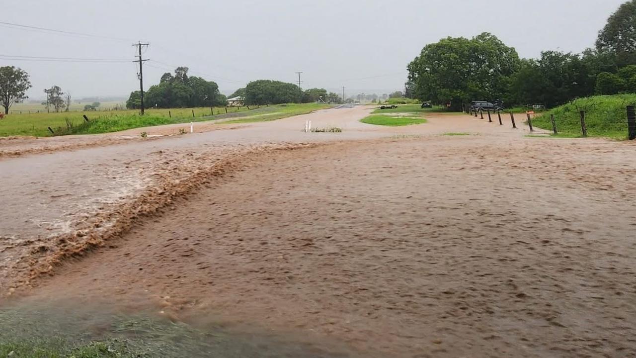 Flooding near Kingaroy. Pic: Kelly Hillier via Facebook