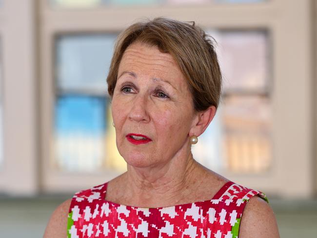 Minister for Education Di Farmer will join Pat Murphy from the Queensland Association of State Schools Principals to announce an extra 140 000 free laptops for disadvantaged students. Morningside Saturday 17th August 2024 Picture David Clark