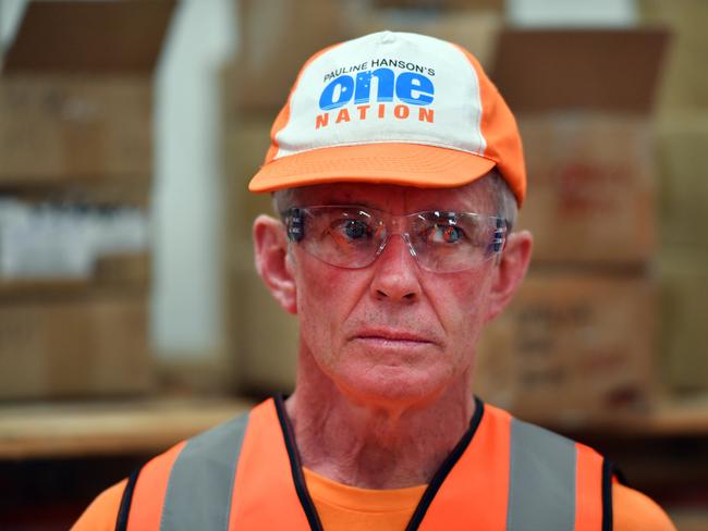 Former One Nation Senator Malcolm Roberts visits a lighting factory in Salisbury, south of Brisbane, Thursday, November 23, 2017. Senator Hanson is on the campaign trail ahead of the Queensland state election. (AAP Image/Mick Tsikas) NO ARCHIVING