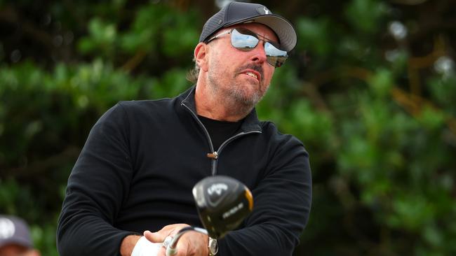 Phil Mickelson will not be in the frame for selection in the US team at the Ryder Cup.