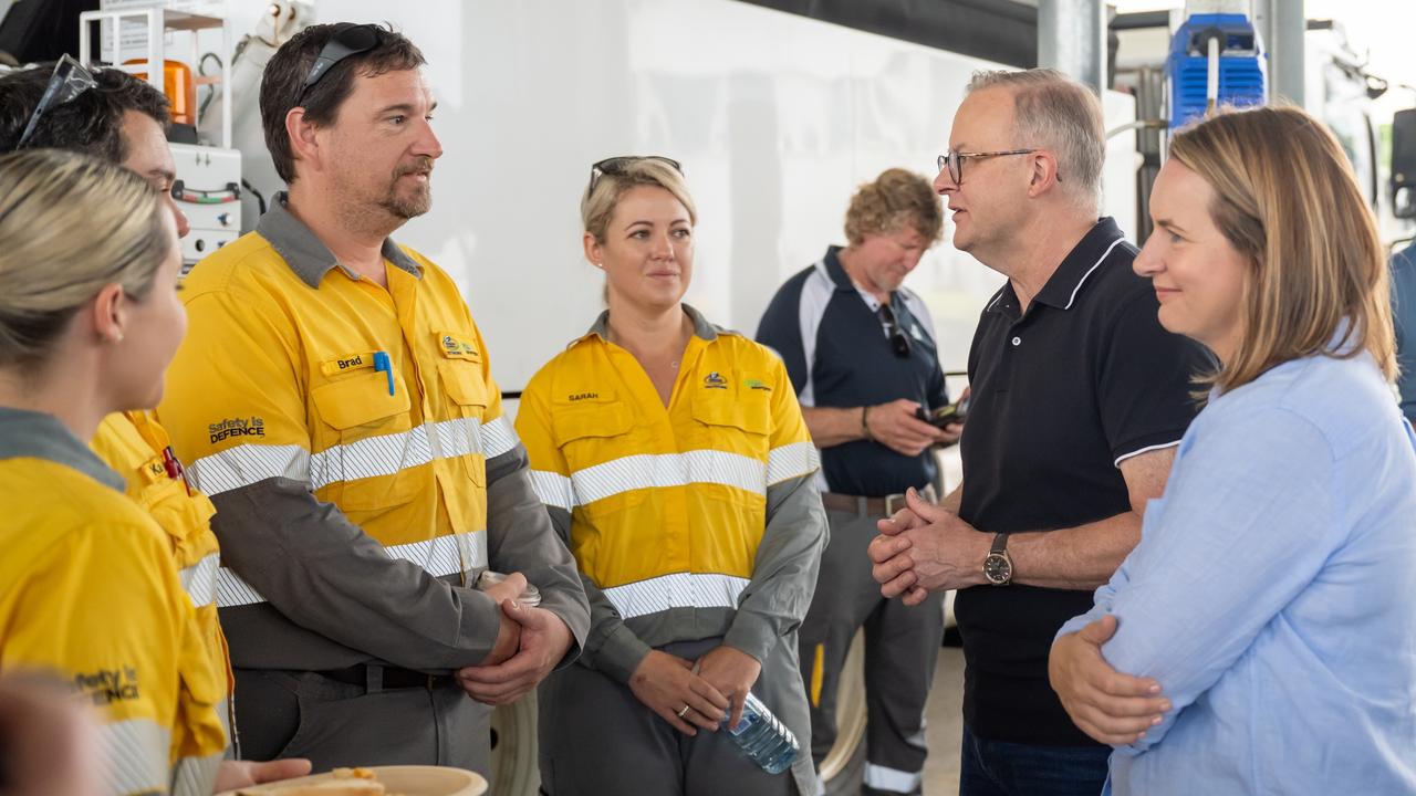 Anthony Albanese attended a BBQ at Ergon Depot for Ergon workers and SES volunteers. Picture: Emily Barker/ NCA NewsWire,